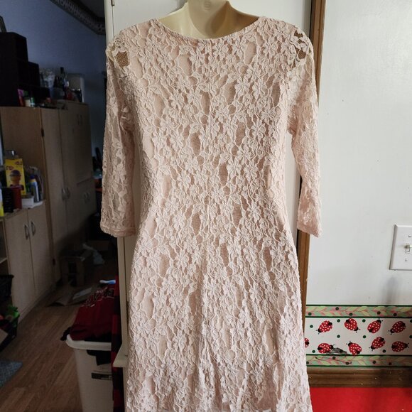 Color Me Red Cream Lace Dress Size Small - Picture 6 of 8